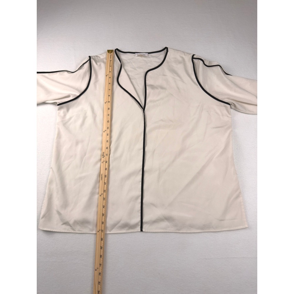 Calvin Klein Womens 1X Cream Cold Shoulder Tie Cuff Blouse Black Contrast Piping - Picture 6 of 7